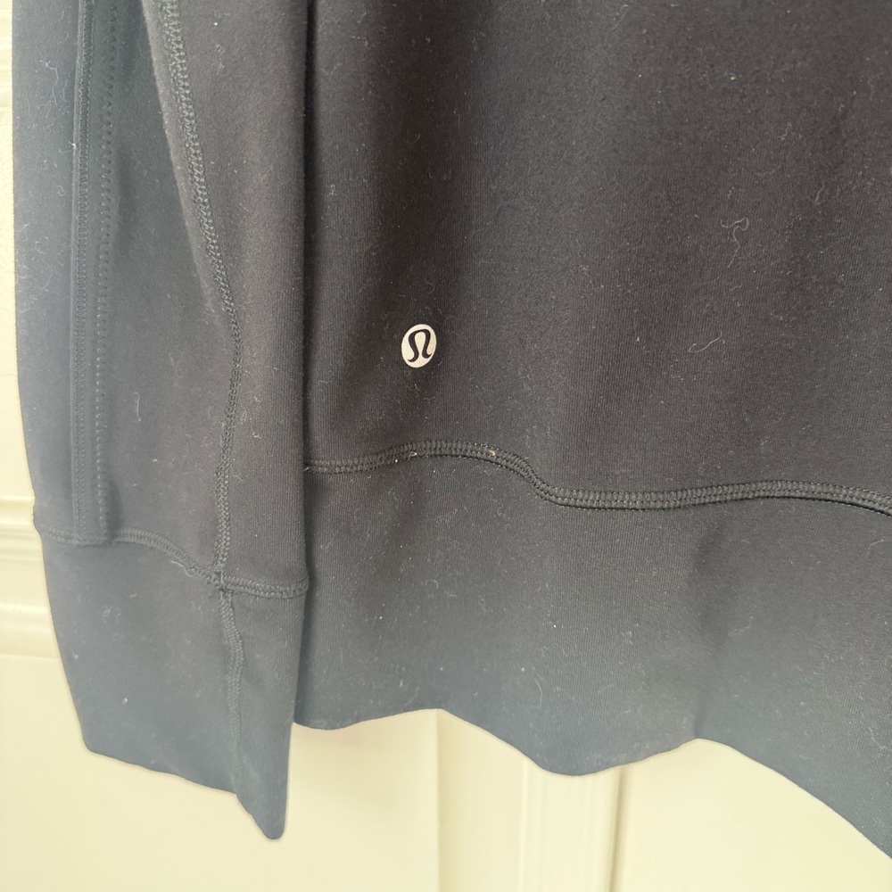 Lululemon Daily Yoga Jacket Black Size 8 Full Zip Gold Hardware - Picture 8 of 9